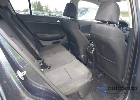 2019 Kia Sportage Lx z USA, uszkodzony, nr VIN KNDPM3AC4K7579629